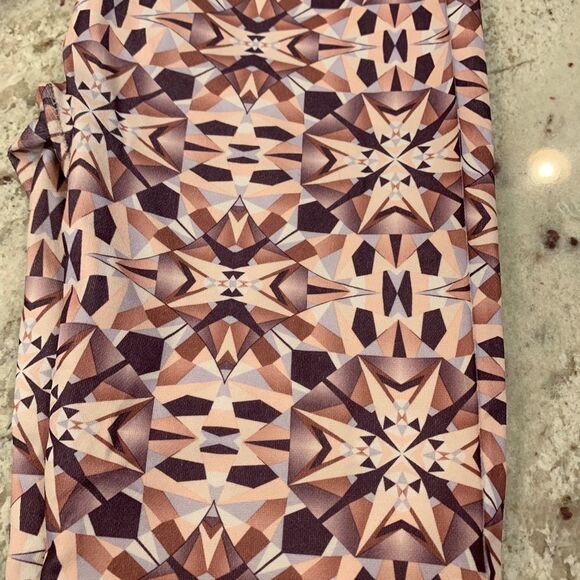 Series 8 Fitness Leggings size M - Picture 3 of 3